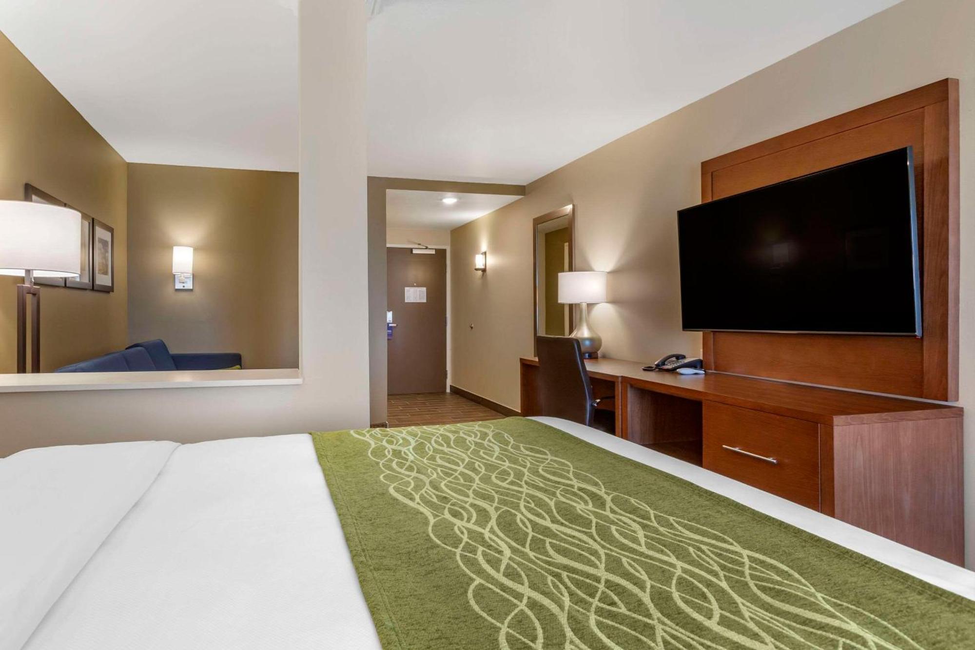 Comfort Suites Albuquerque Airport Buitenkant foto