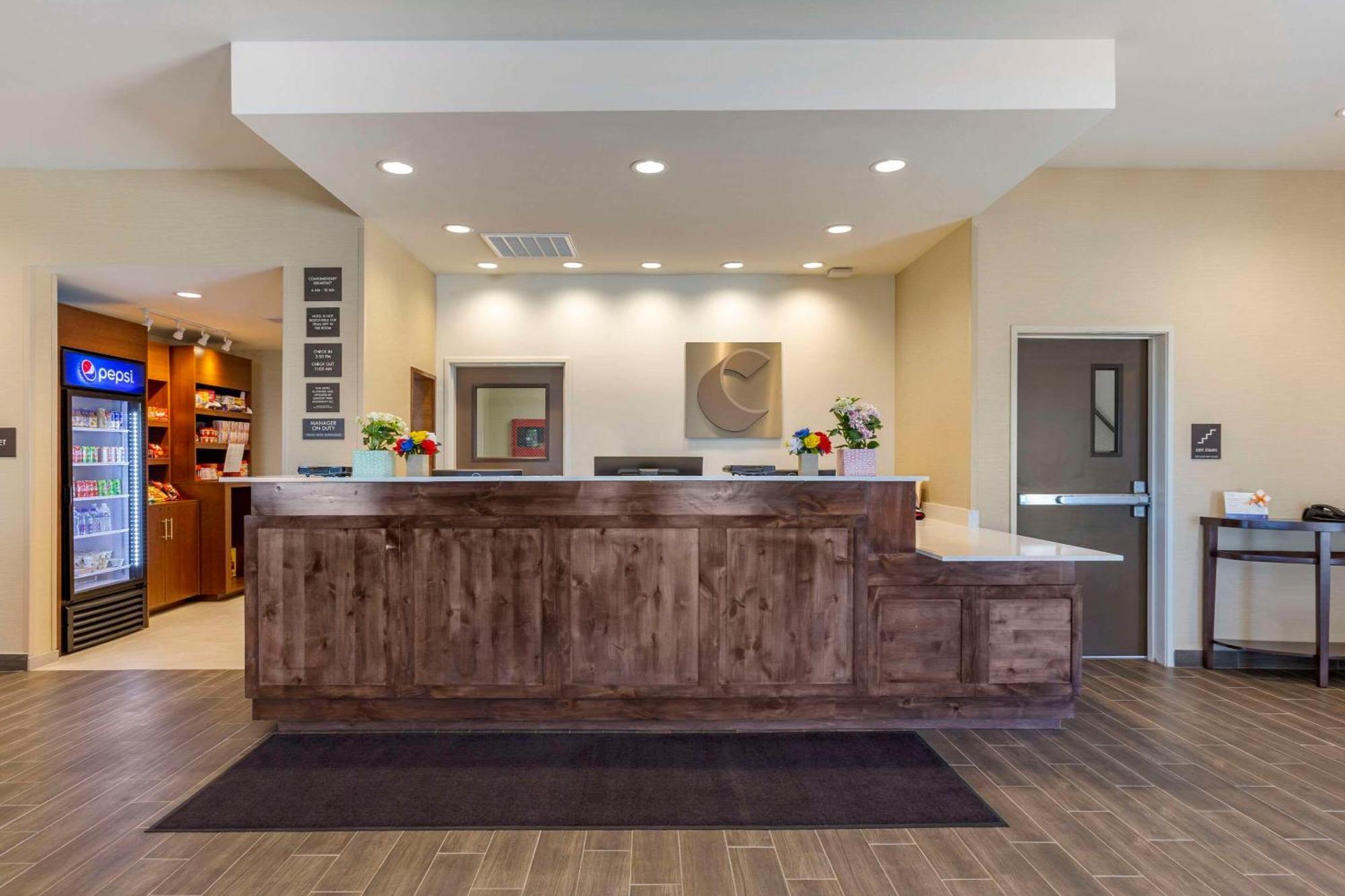 Comfort Suites Albuquerque Airport Buitenkant foto