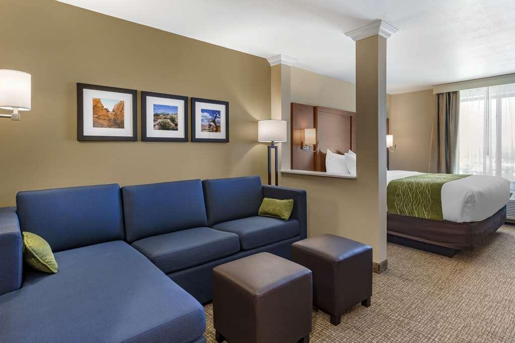 Comfort Suites Albuquerque Airport Kamer foto